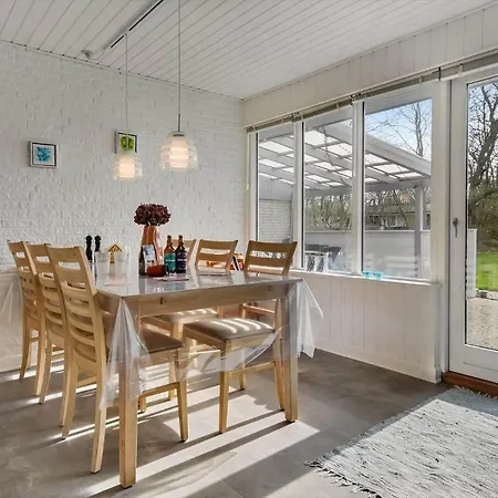 Hébergement de vacances C11526-hemmet-lappedykkervaenget-24 *